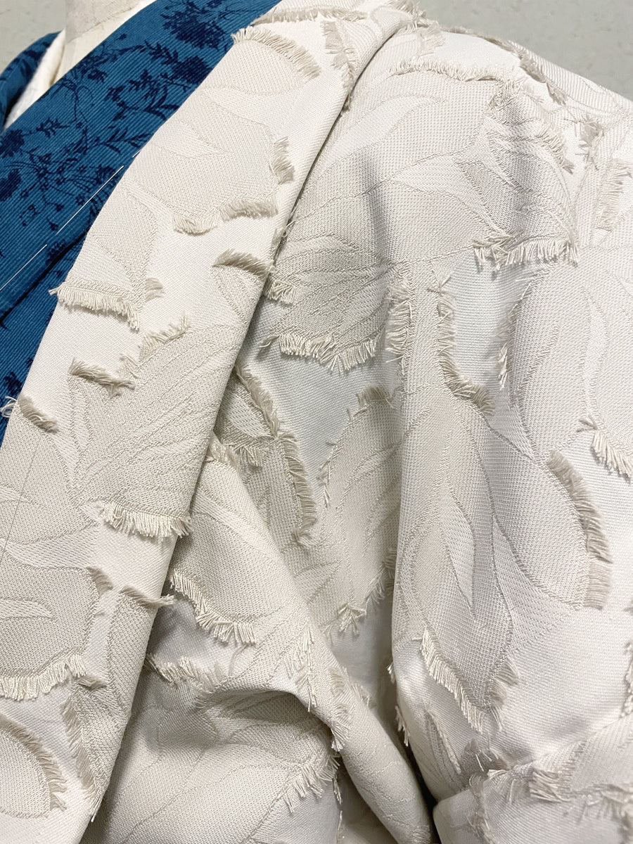 (KUON) Yarn-dyed cotton jacquard haori (Pachira) with single-ply stitching