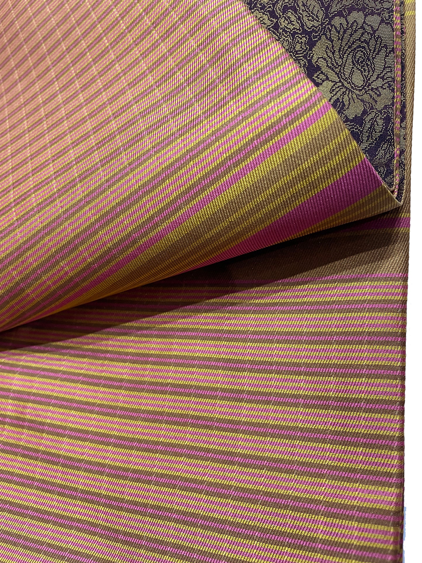 於いち(OICHI SILK)の半巾帯「正倉院華文様/牡丹」