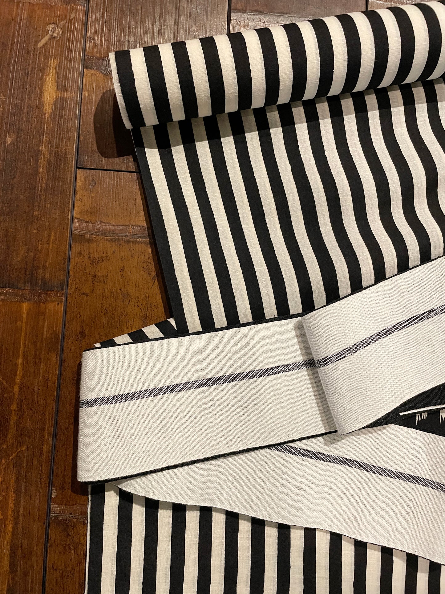 Sankatsuzome "Cotton Tsumugi Yukata/Stripes/Black & White"