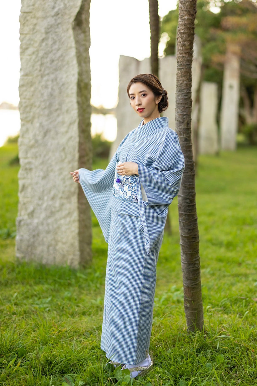(KUON) Bingo-ori cotton kimono "Benkei lattice" (ladies' ready-to-wear) L size