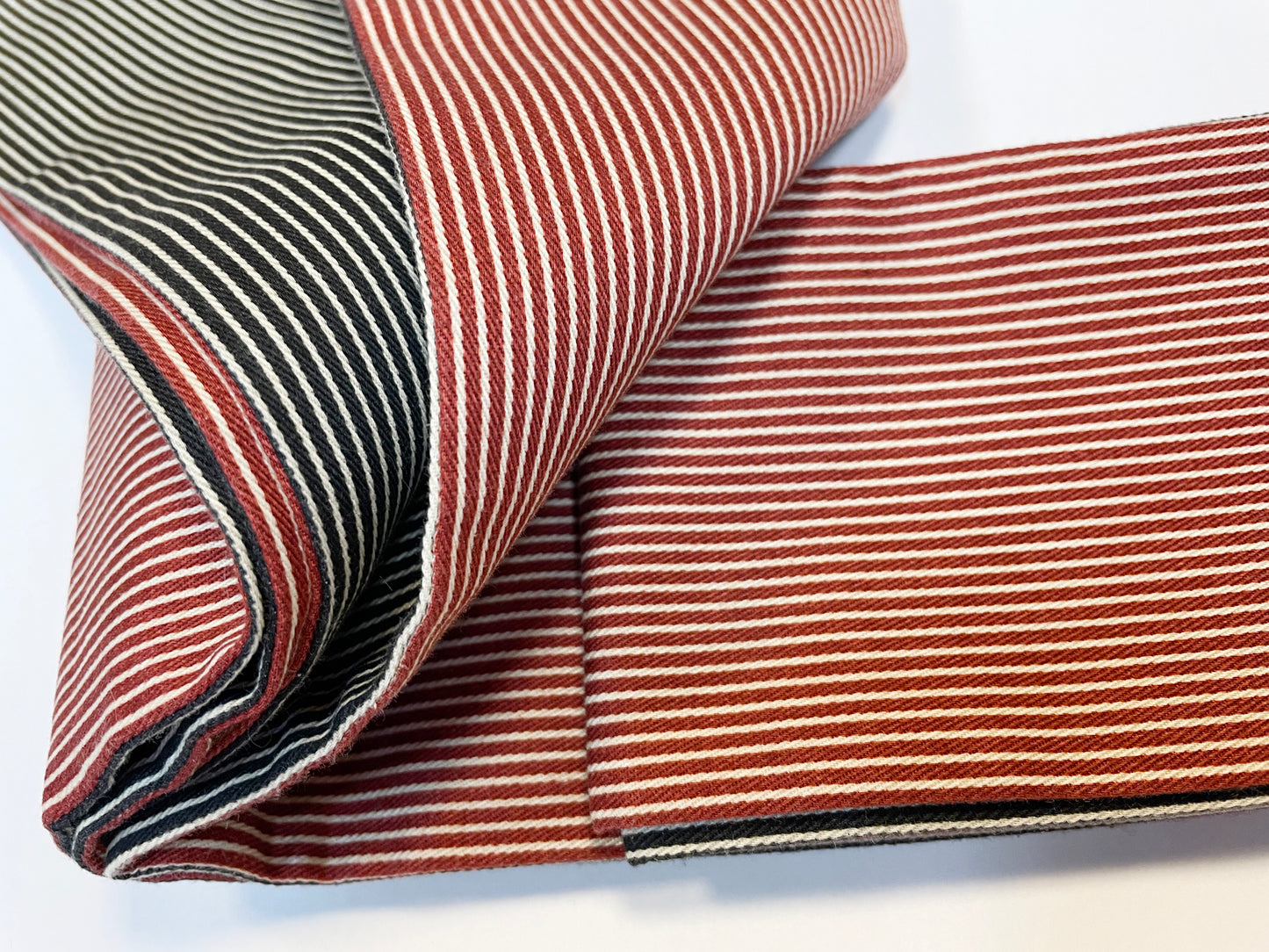 Sankatsu-dyed cotton square obi "Daimyo stripes (double-sided)"