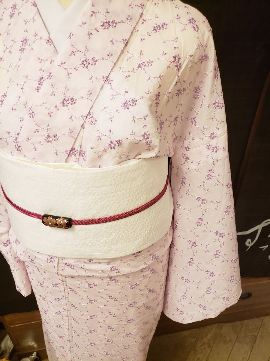 (KUON) Floral embroidered cotton kimono (single tailoring included)