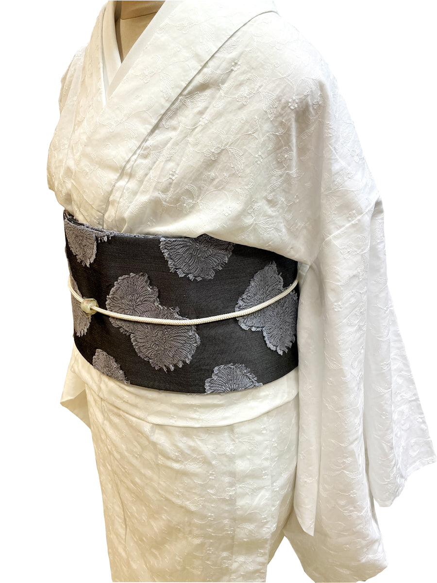 (KUON) Flower Embroidered Cotton Kimono "blossom" with Single-ply 