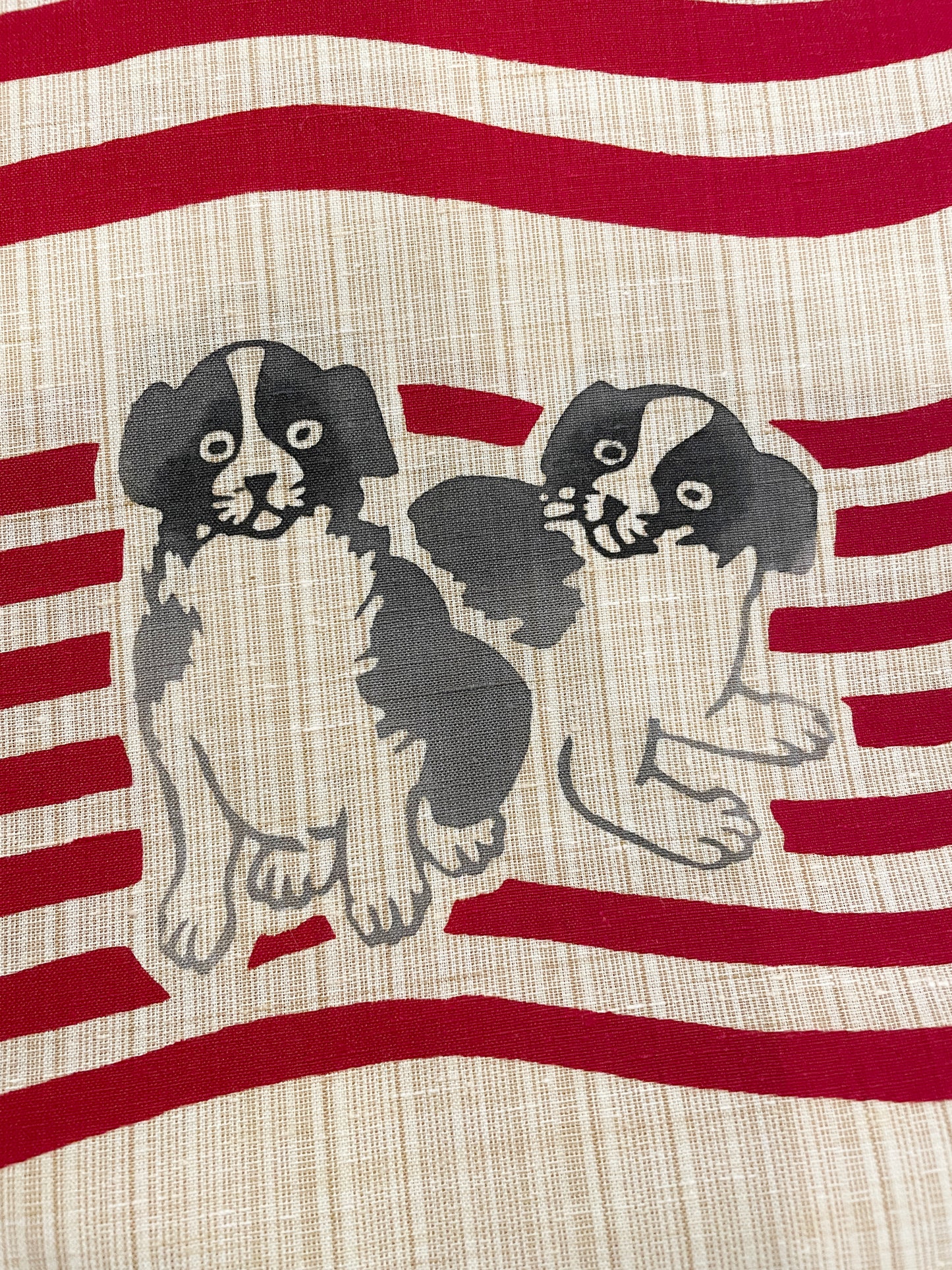 Sankatsu-dyed yukata "Reprinted puppy/red"